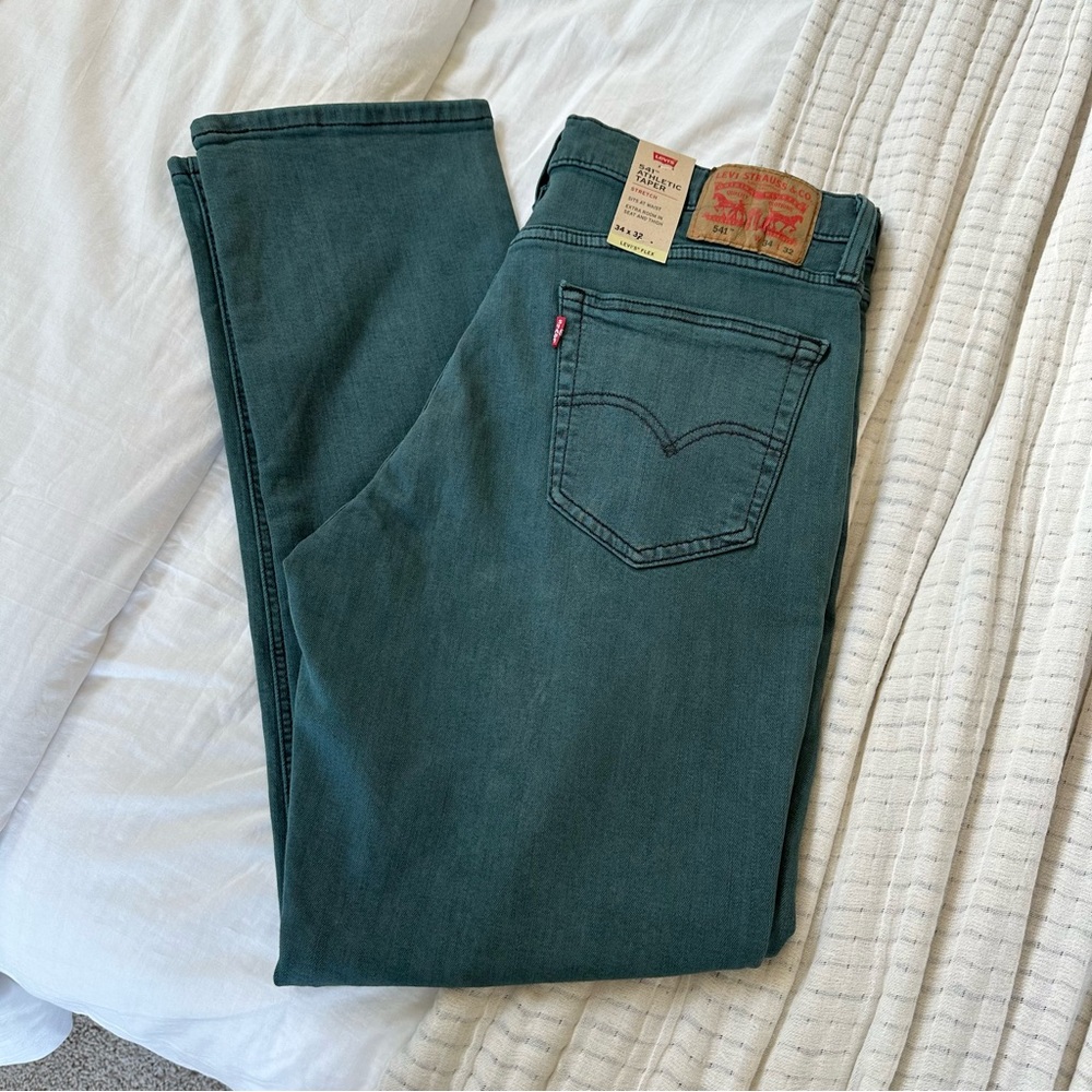 Levi's 514 Athletic Taper Stretch Jeans 34 x 32 NWT
